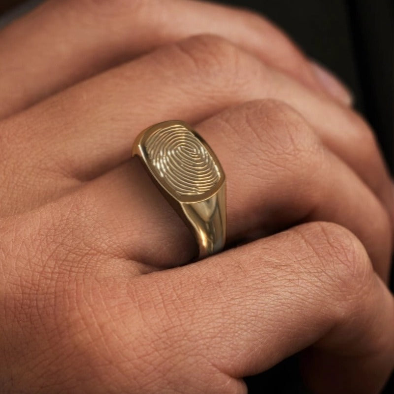 Tesoro - Fingerprint Signet Ring